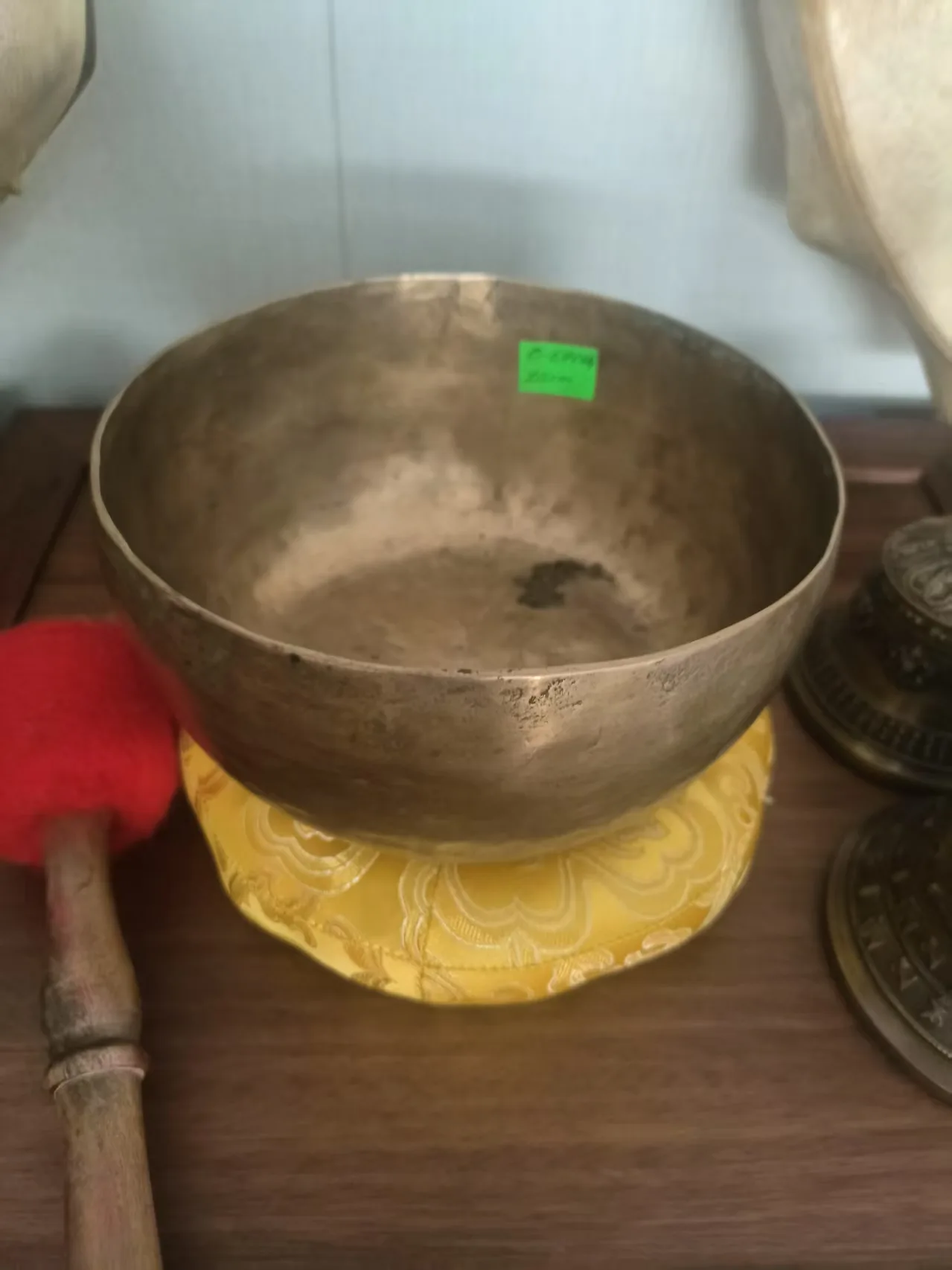 Stará nepálská zpívající mísa