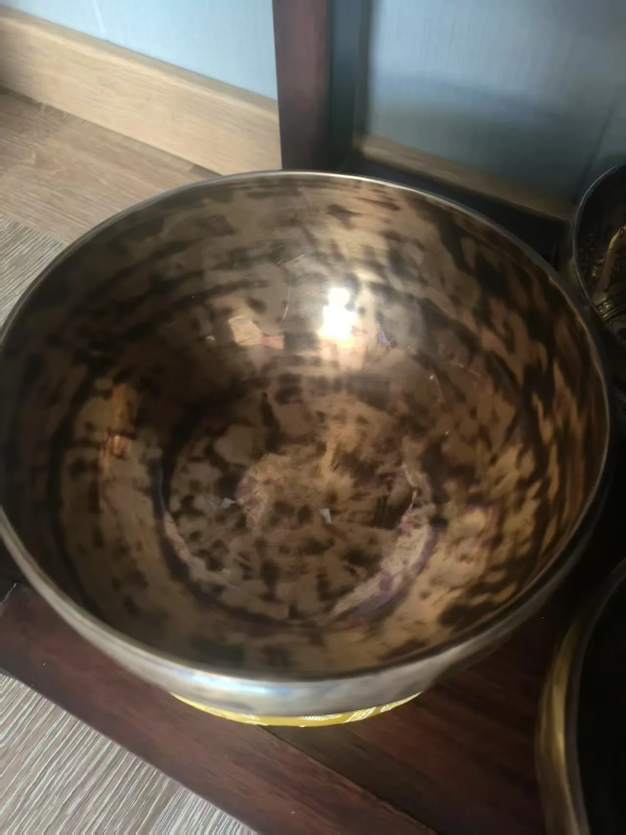 Stará nepálská zpívající mísa