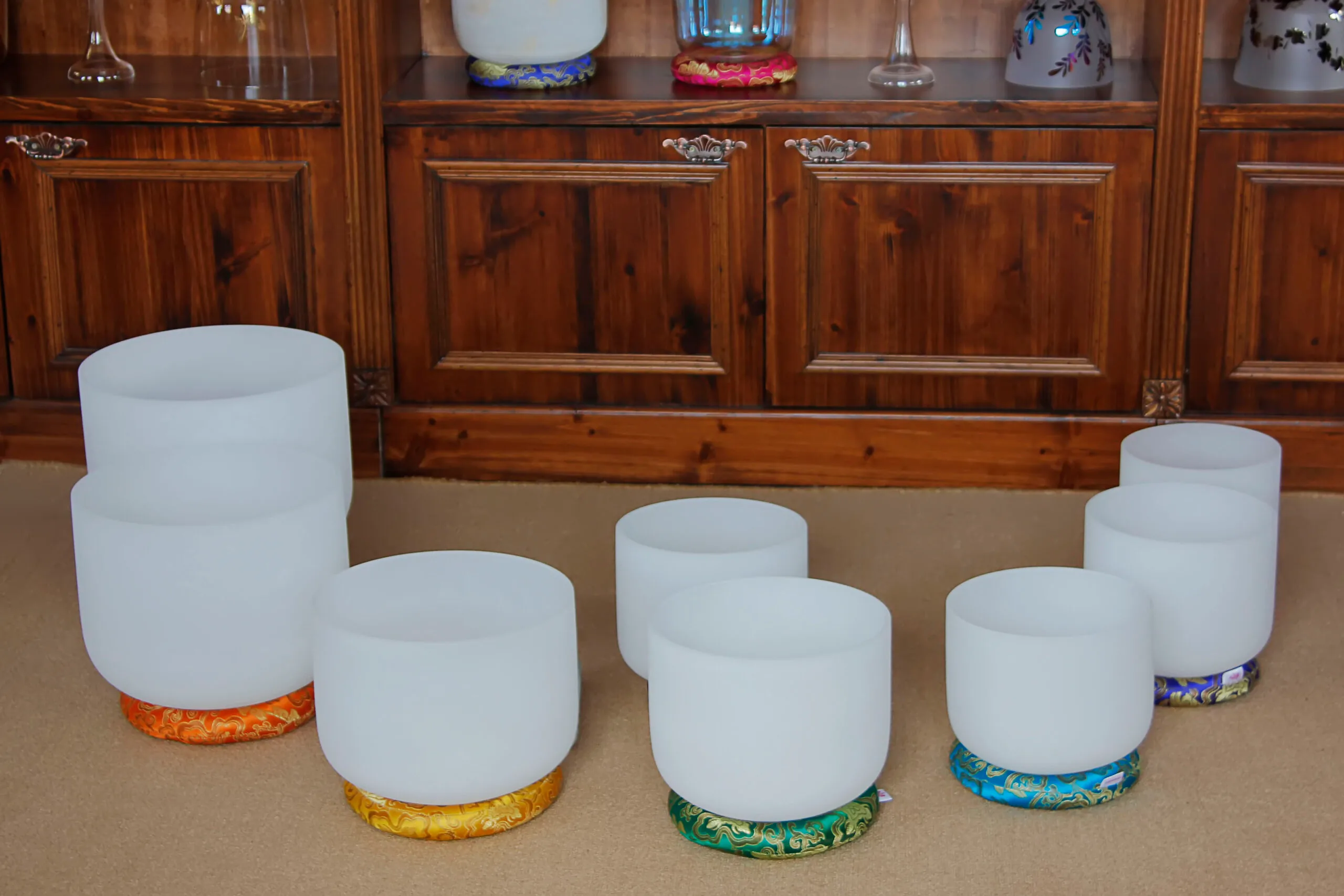 フロストクリスタルシンギングボウル - Dorhymi