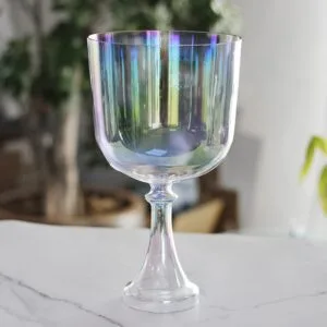 cálice do Santo Graal em laca iridescente com padrão (cópia)