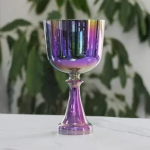 cálice do Santo Graal rosa roxo iridescente
