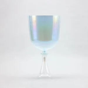 El cáliz del Santo Grial de laca iridiscente con aura resistente (copia)