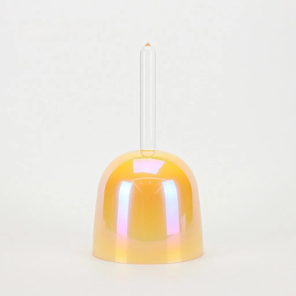 光滑的彩虹色漆手持水晶颂钵（从业者）（复制品）