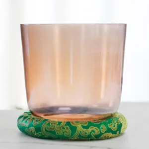 Cuenco tibetano de cristal rojo claro lacado iridiscente en oro rosa