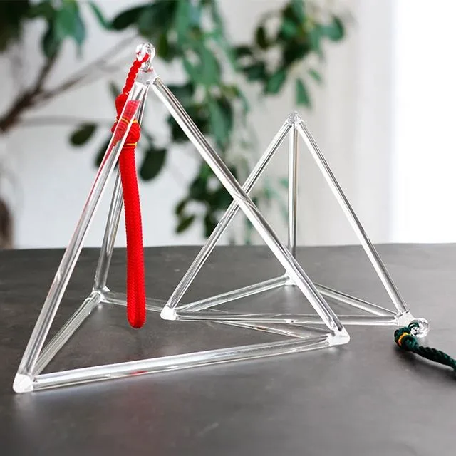 クリスタルピラミッド - ドルヒミ