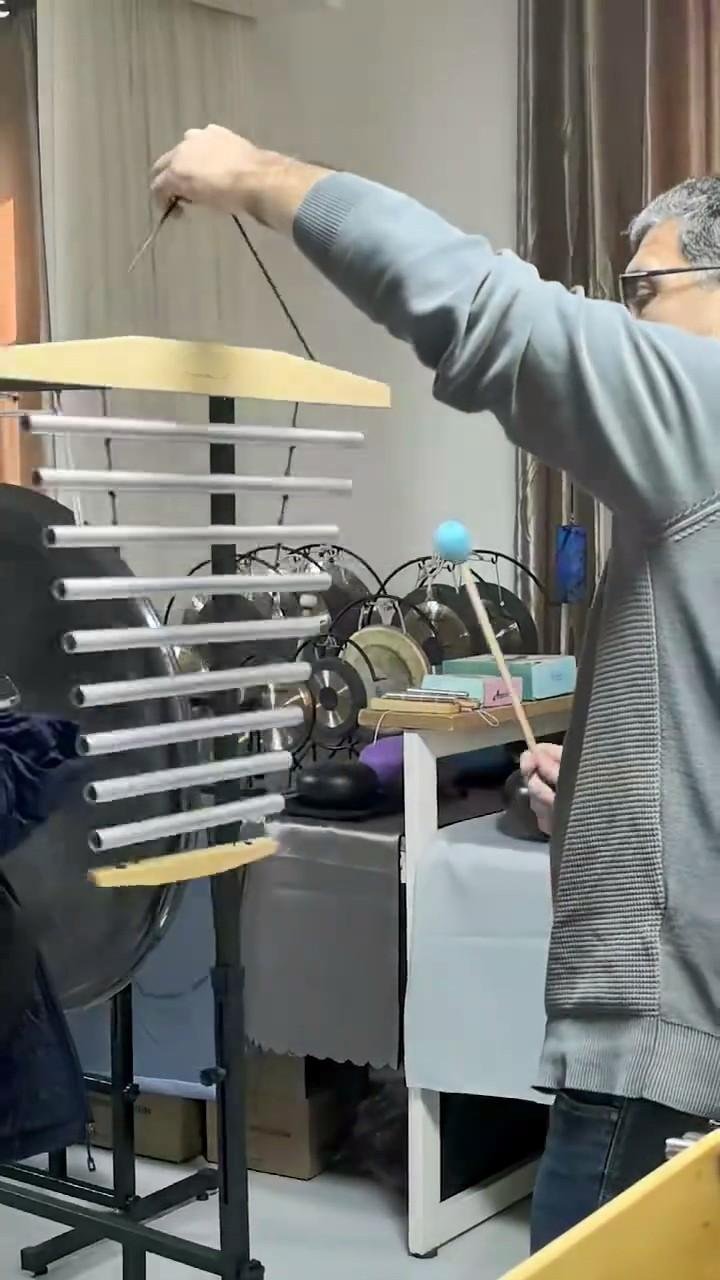svaram swinging 9 bar chimes