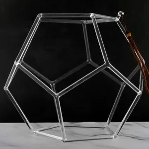 kristalli tusinaedri