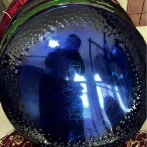 gongo de liga azul com padrão