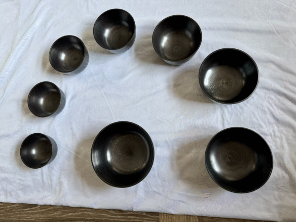 the 7 color chakra singing bowl bundle (copy)