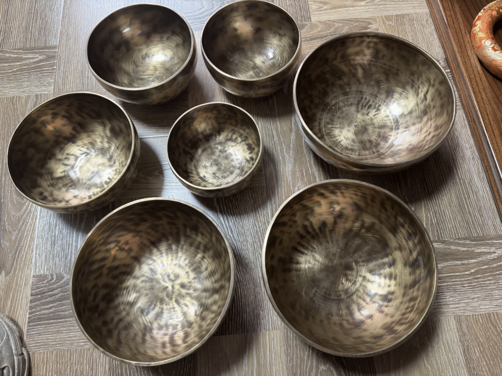 the full moon singing bowl bundle