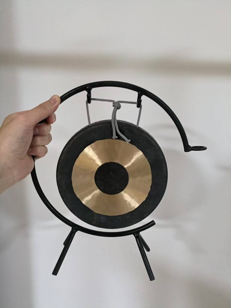 small chau gong